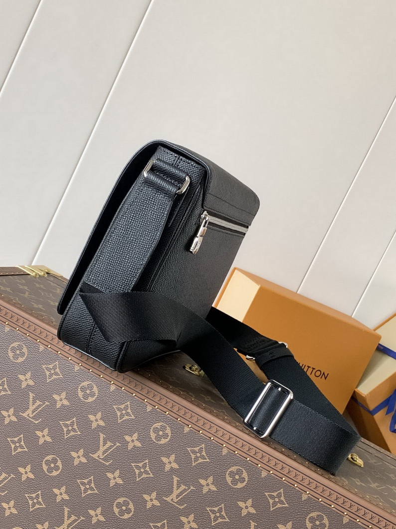 LV Bag-NFC(AAA)-363