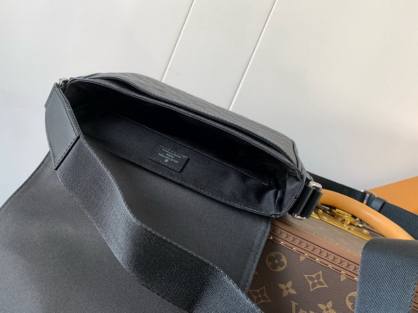 LV Bag-NFC(AAA)-366