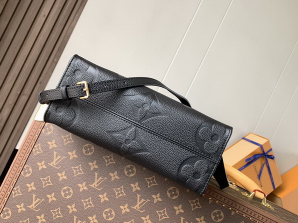 LV Bag-NFC(AAA)-415