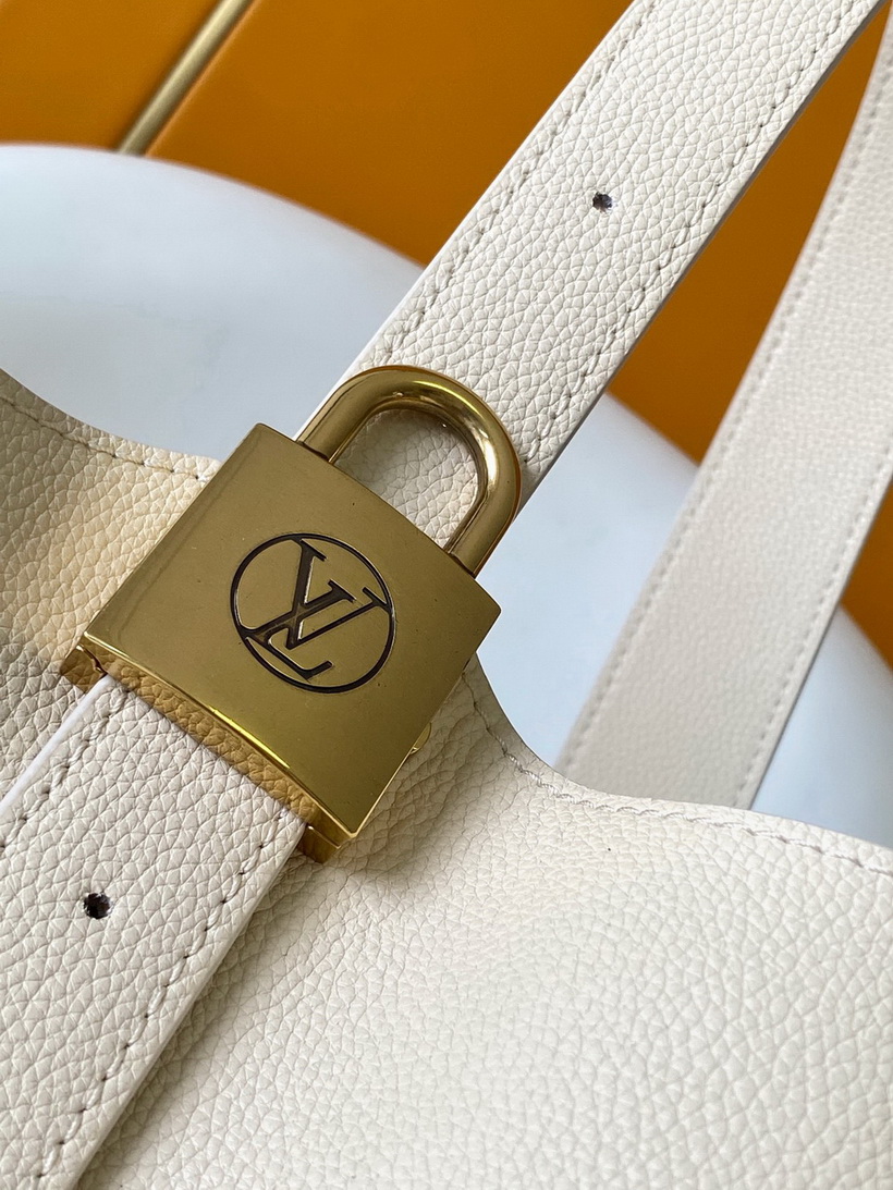 LV Bag-NFC(AAA)-525