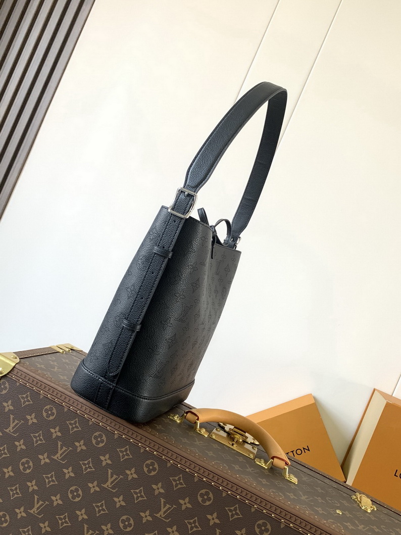 LV Bag-NFC(AAA)-539