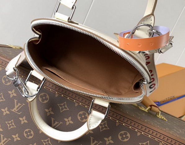 LV Bag-NFC(AAA)-559
