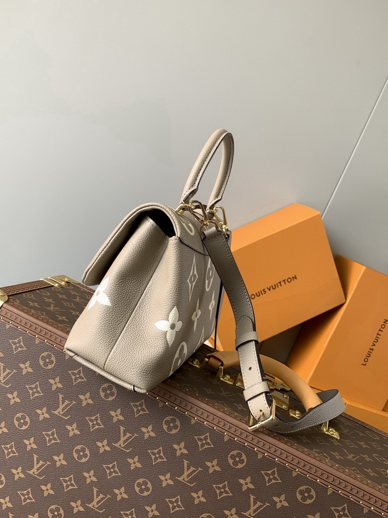 LV Bag-NFC(AAA)-567