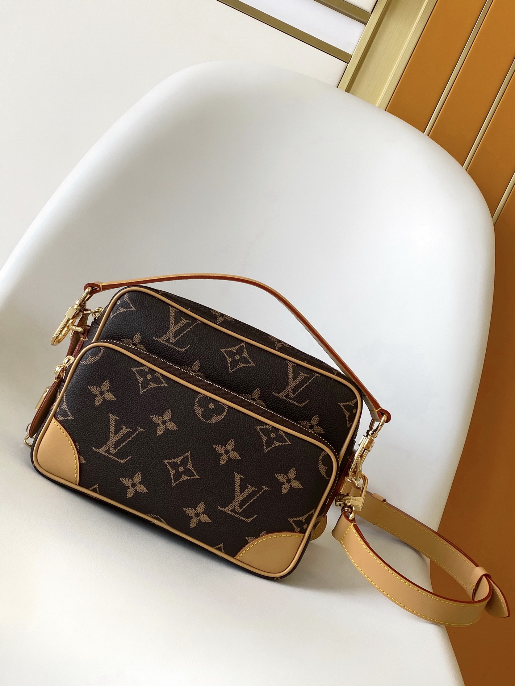 LV Bag-NFC(AAA)-625