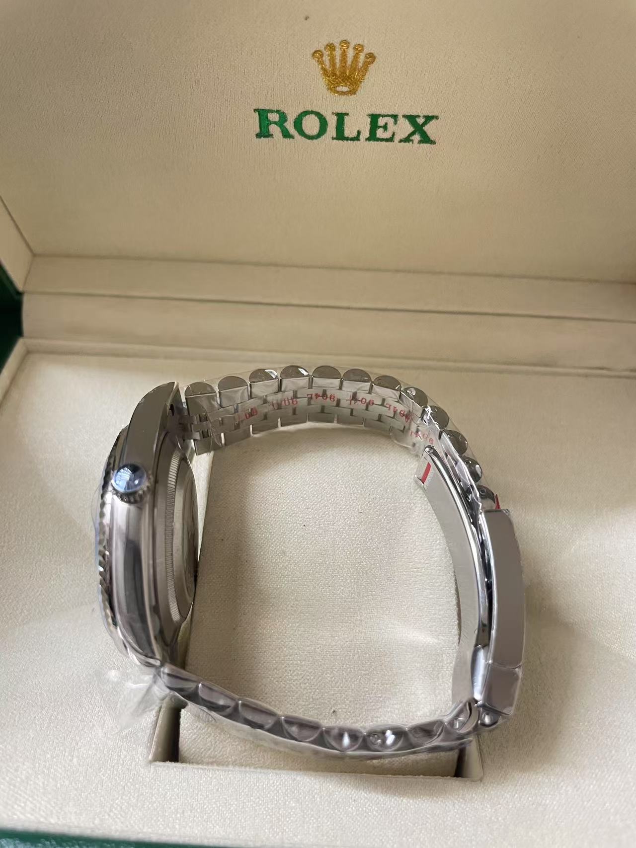 R*l*x watches(aaa)-186