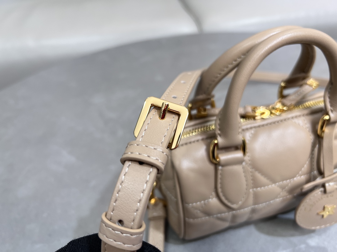 D*or handbags aaa(women)-511