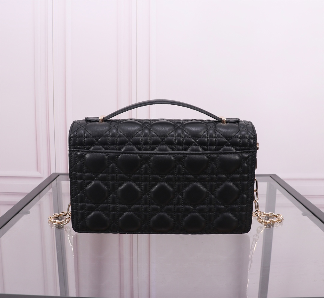 D*or handbags aaa(women)-523