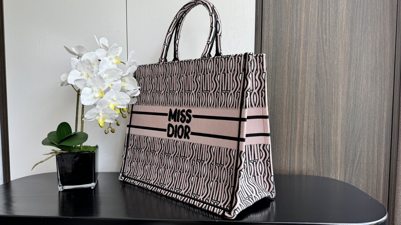 D*or handbags aaa(women)-640