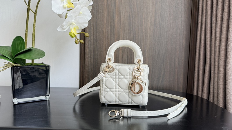 D*or handbags aaa(women)-671