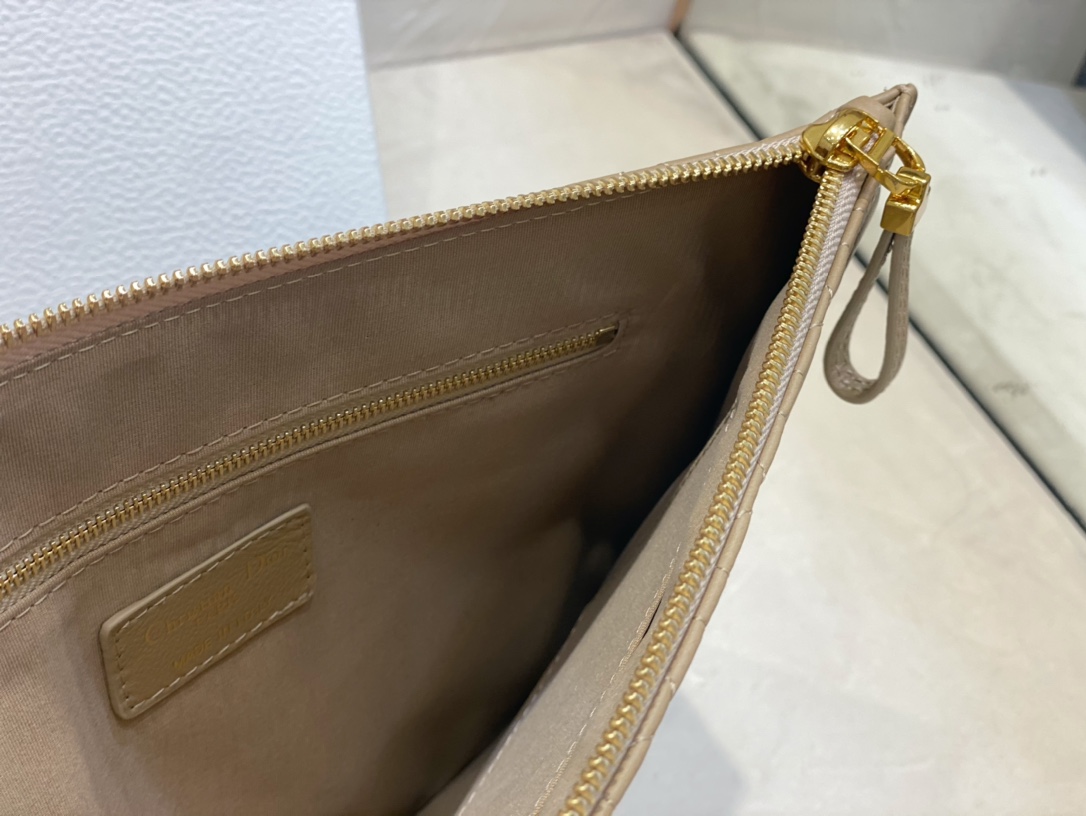 D*or clutch bag(aaa)-006