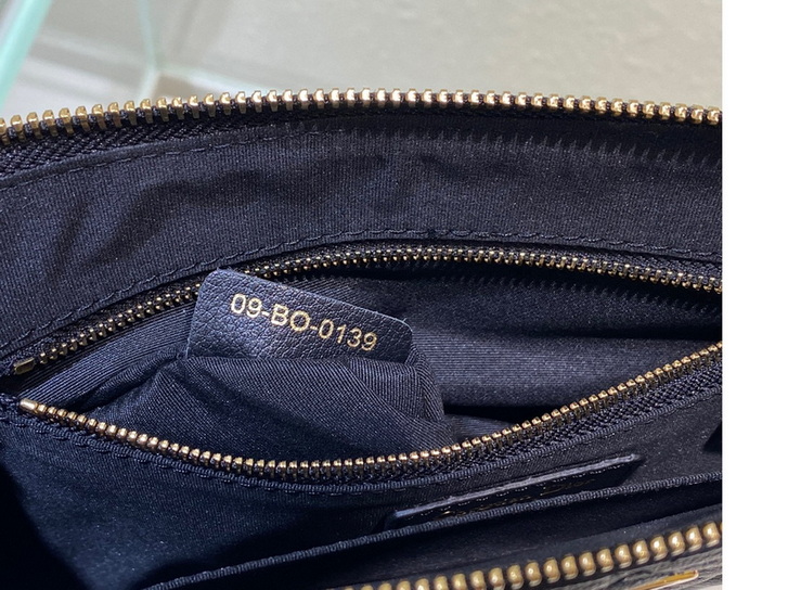 D*or clutch bag(aaa)-007