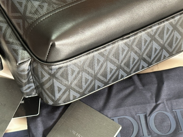 D*or handbags aaa(men)-018