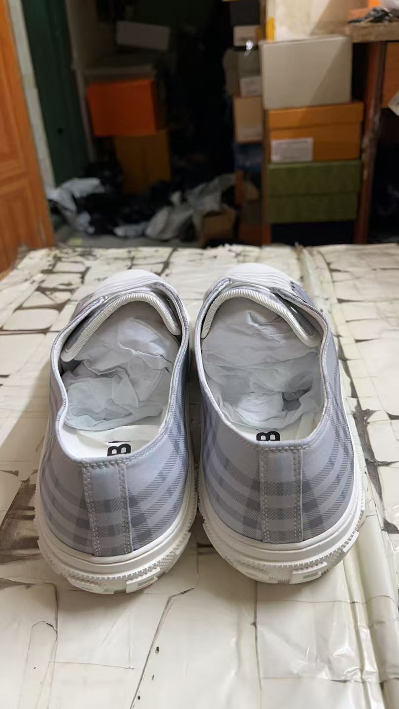 B**rry shoes(aaa)-123