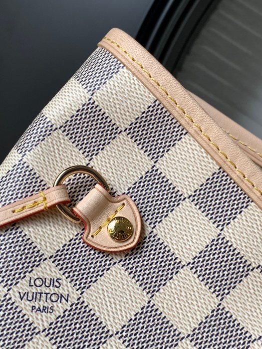 LV Handbags AAA(Women)-2001