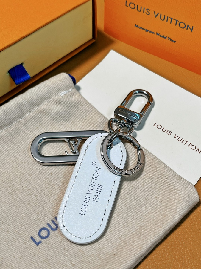 LV Key Ring-049