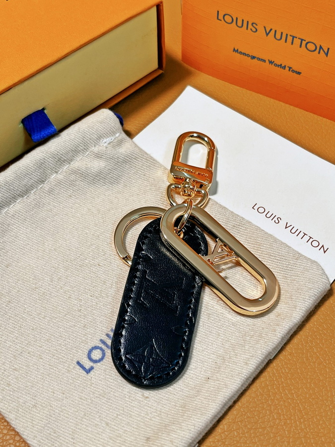 LV Key Ring-076