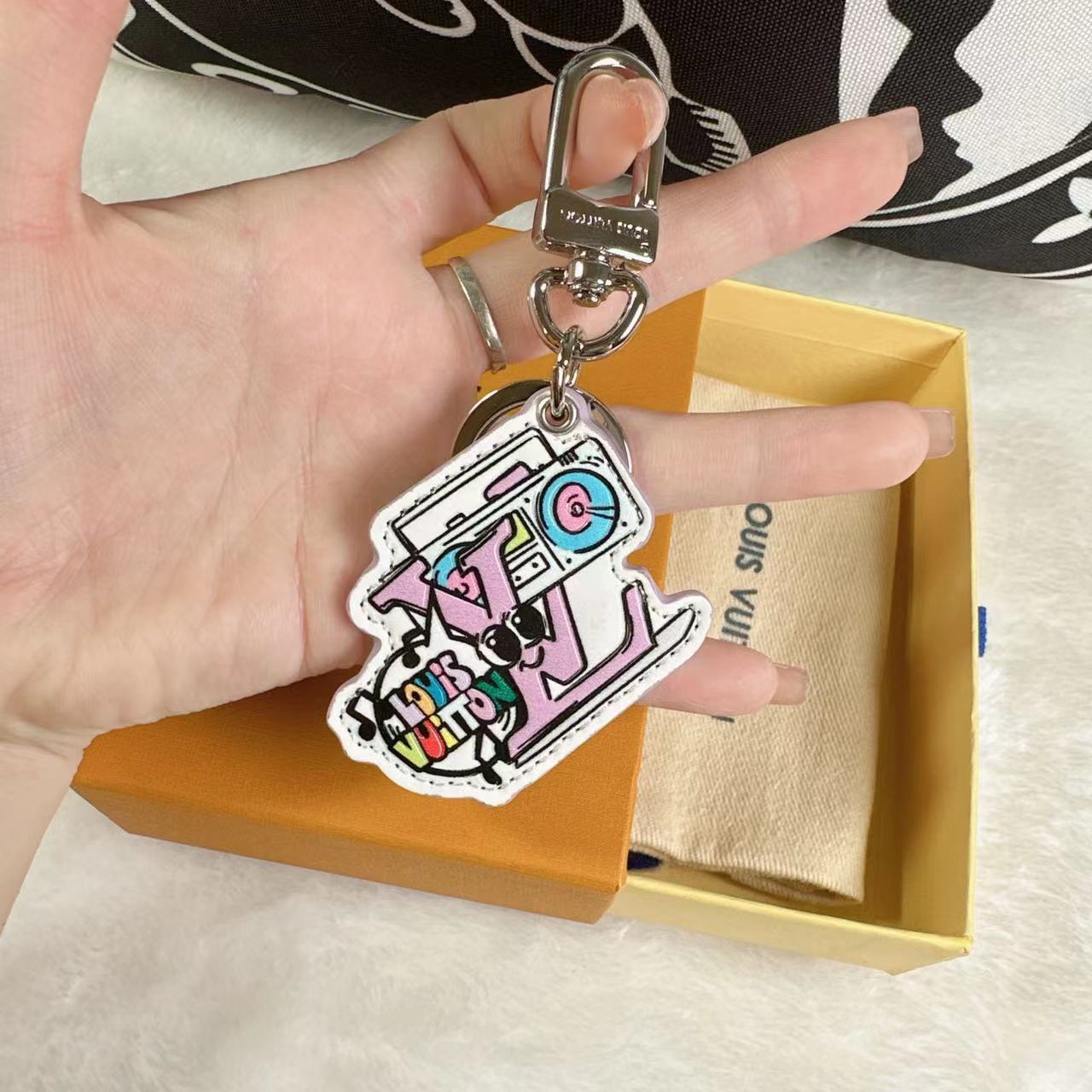 LV Key Ring-175