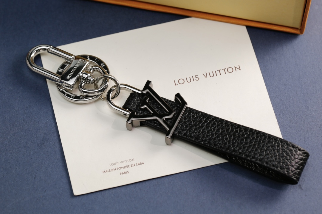 LV Key Ring-182