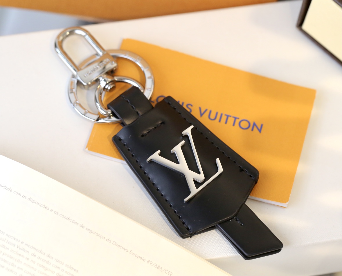 LV Key Ring-187