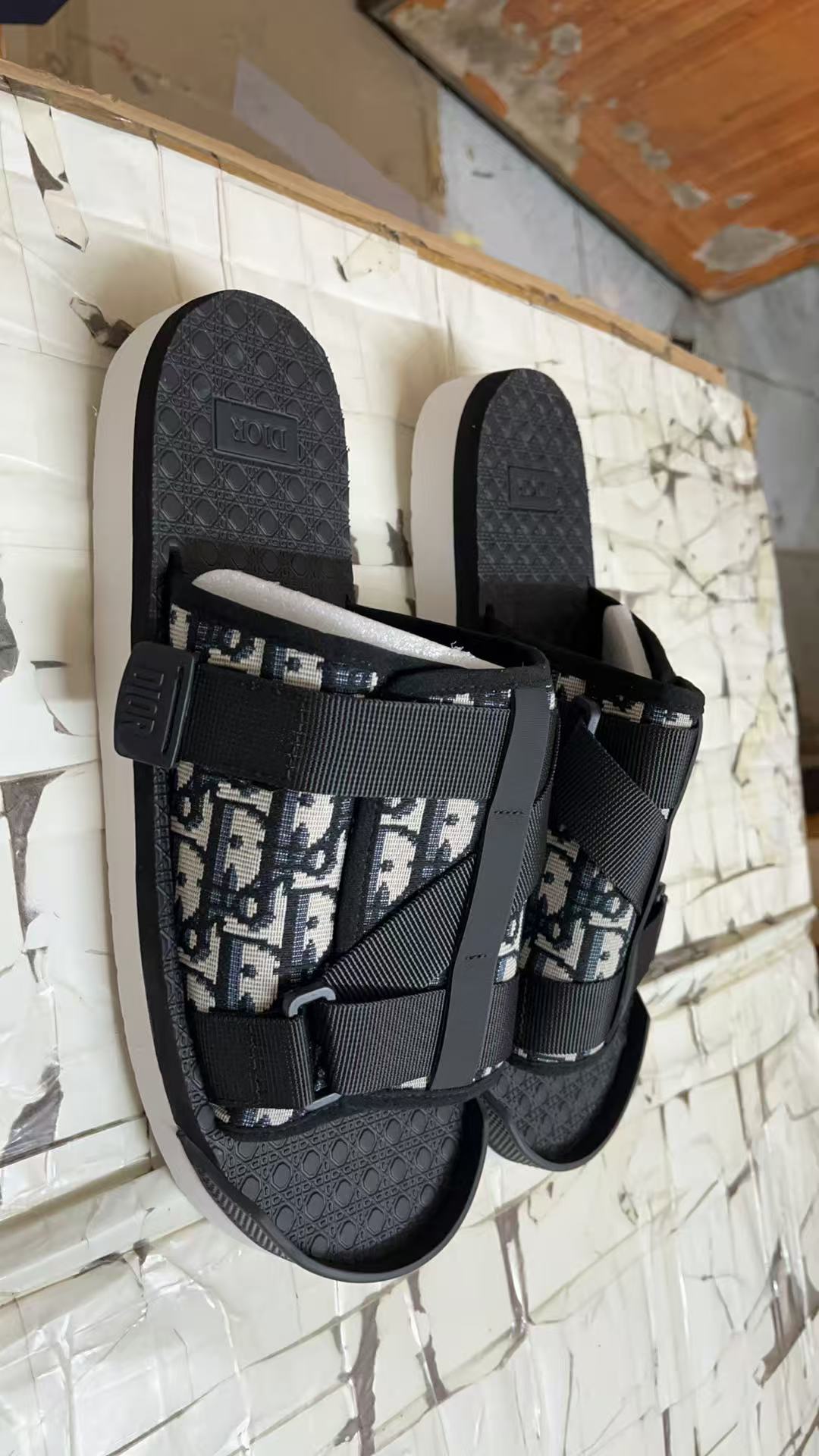 D*or slippers(aaa)-001