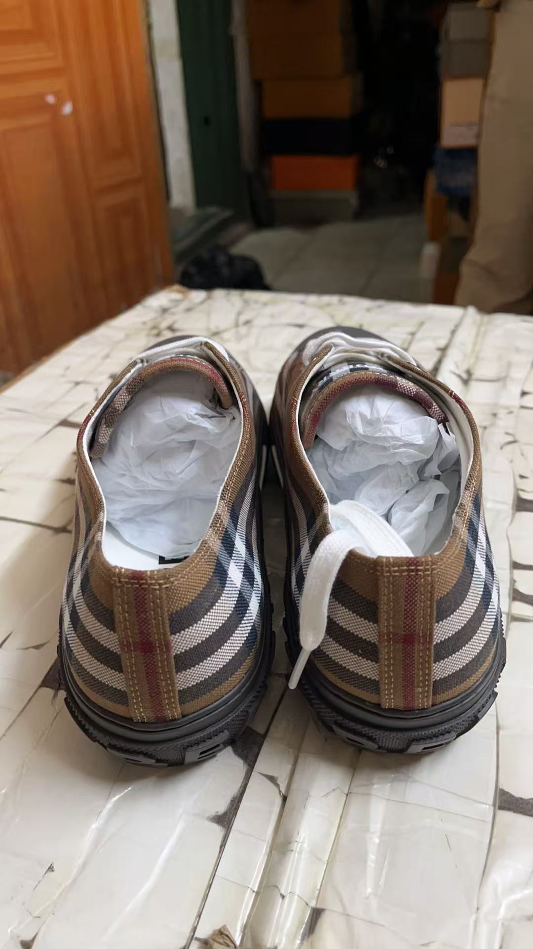 B**rry shoes(aaa)-124