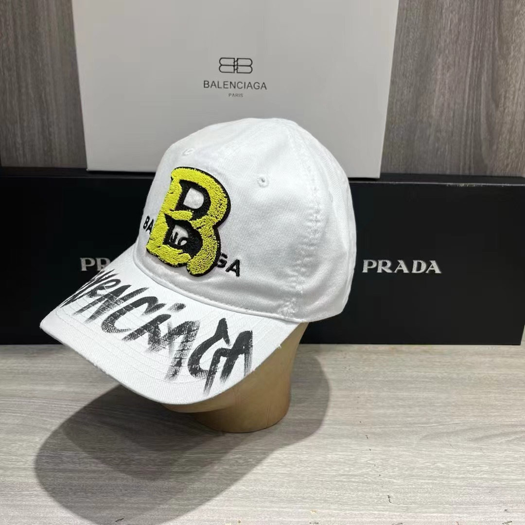 Ba*len*cia*ga cap-380