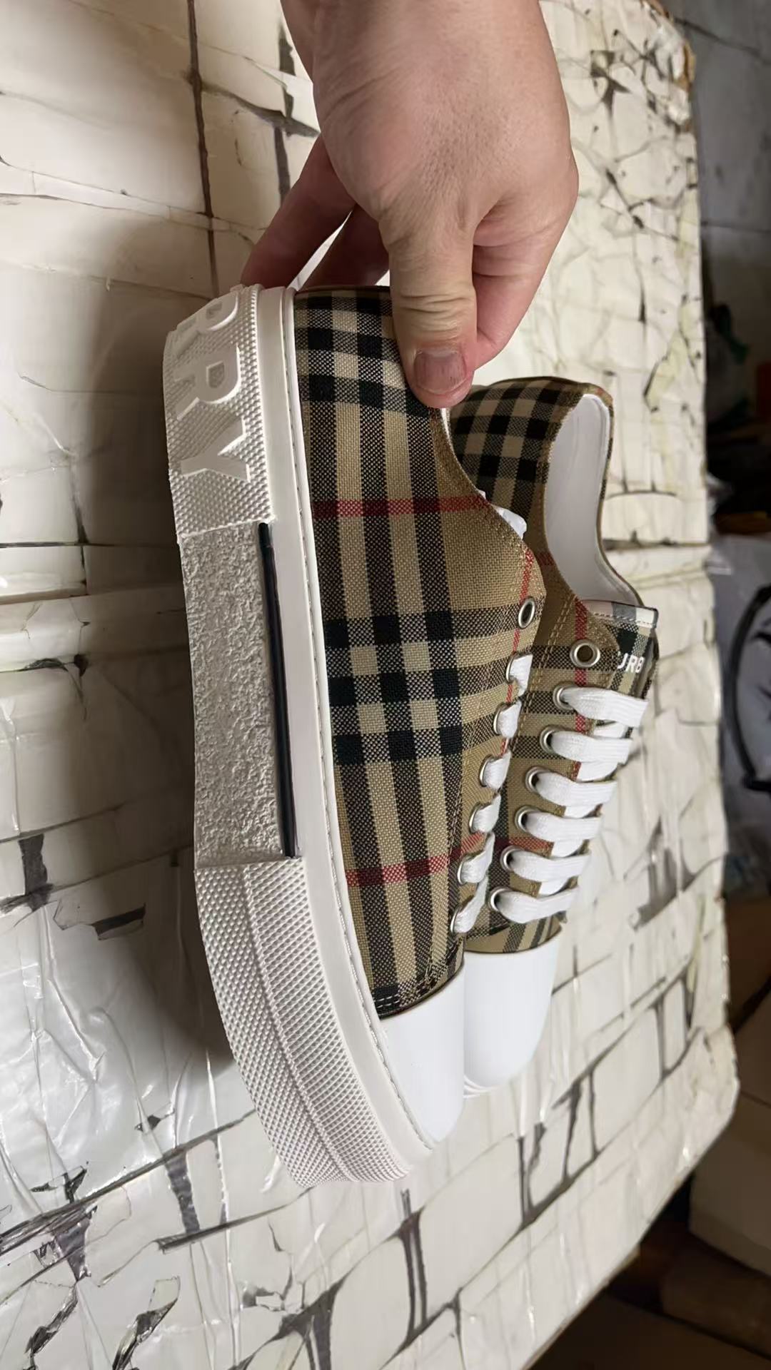 B**rry shoes(aaa)-124