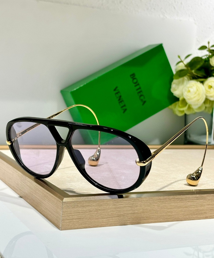 bo*te*ga Ve*ne*ta sunglasses(aaaa)-632