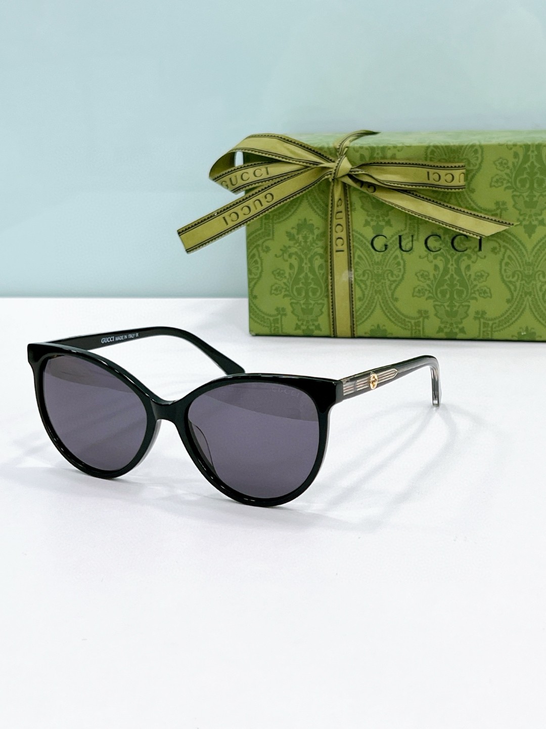 G*u*i sunglasses(aaaa)-3800