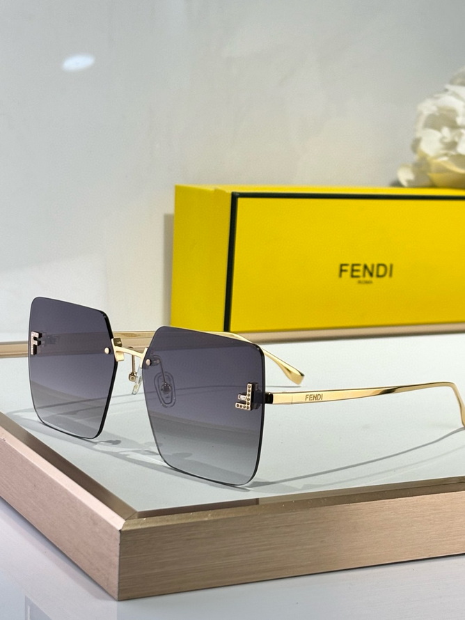 FENFDI Sunglasses(AAAA)-239