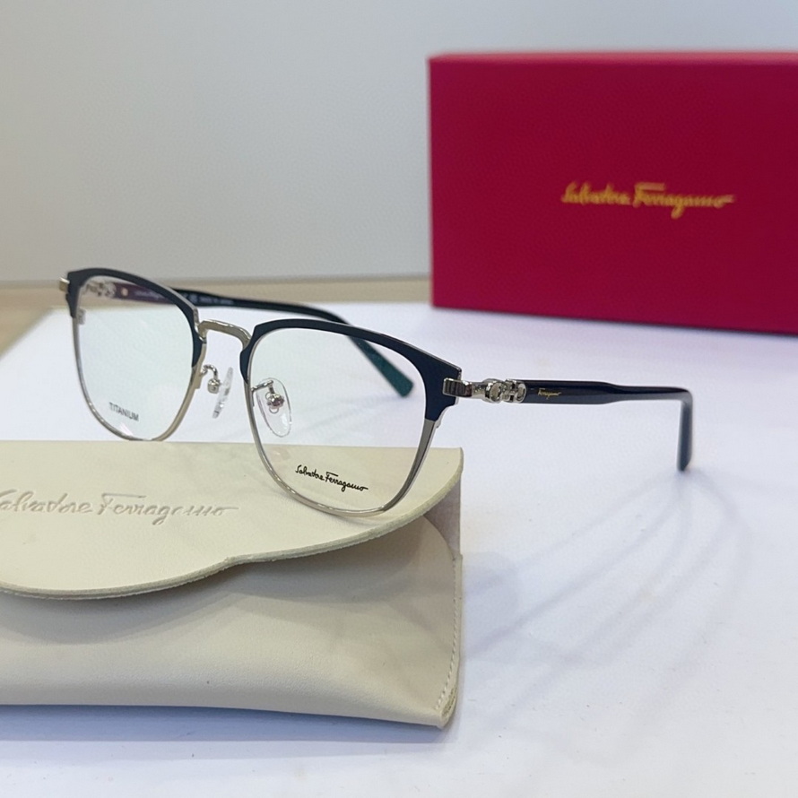 FERRAGAMO Sunglasses(AAAA)-388