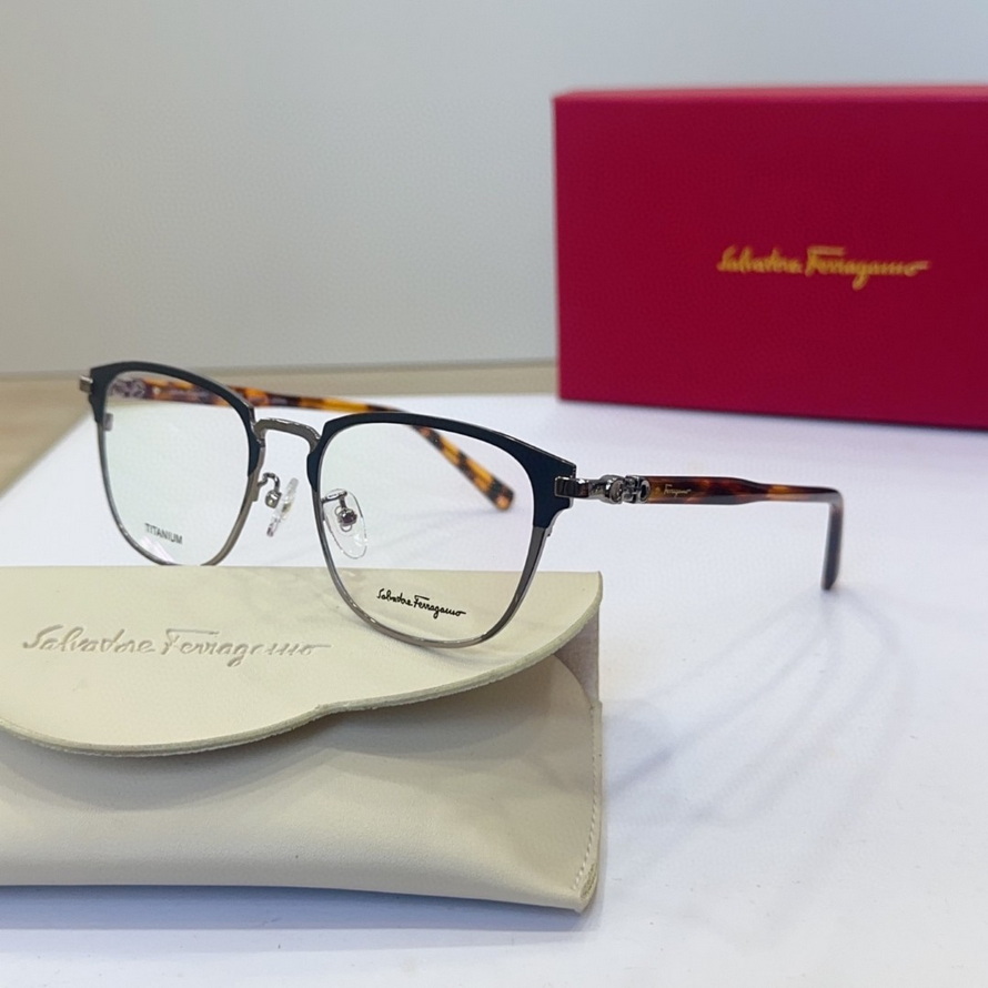 FERRAGAMO Sunglasses(AAAA)-387