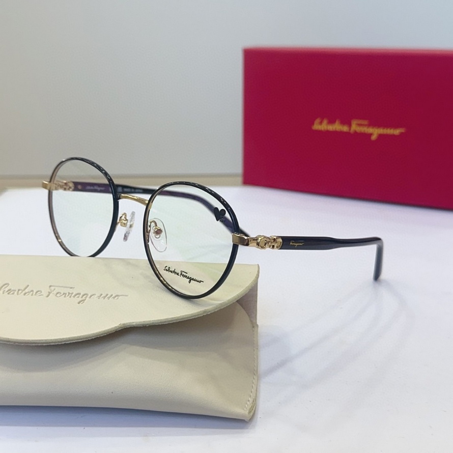 FERRAGAMO Sunglasses(AAAA)-383