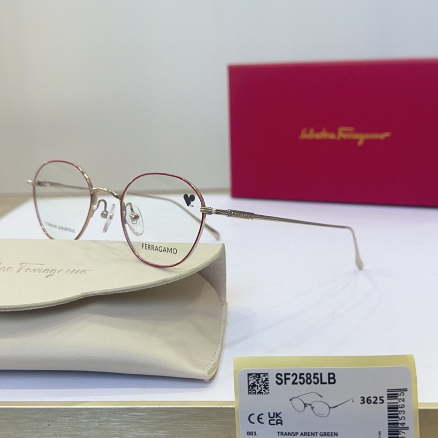 FERRAGAMO Sunglasses(AAAA)-376