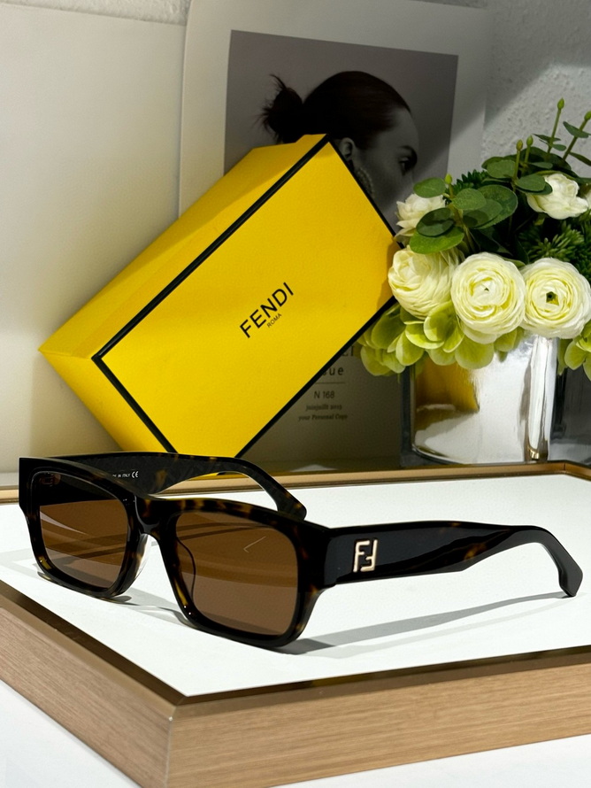 FENFDI Sunglasses(AAAA)-195