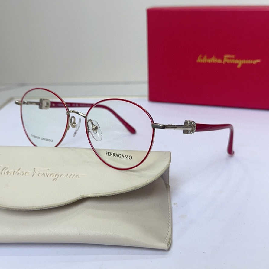 FERRAGAMO Sunglasses(AAAA)-365
