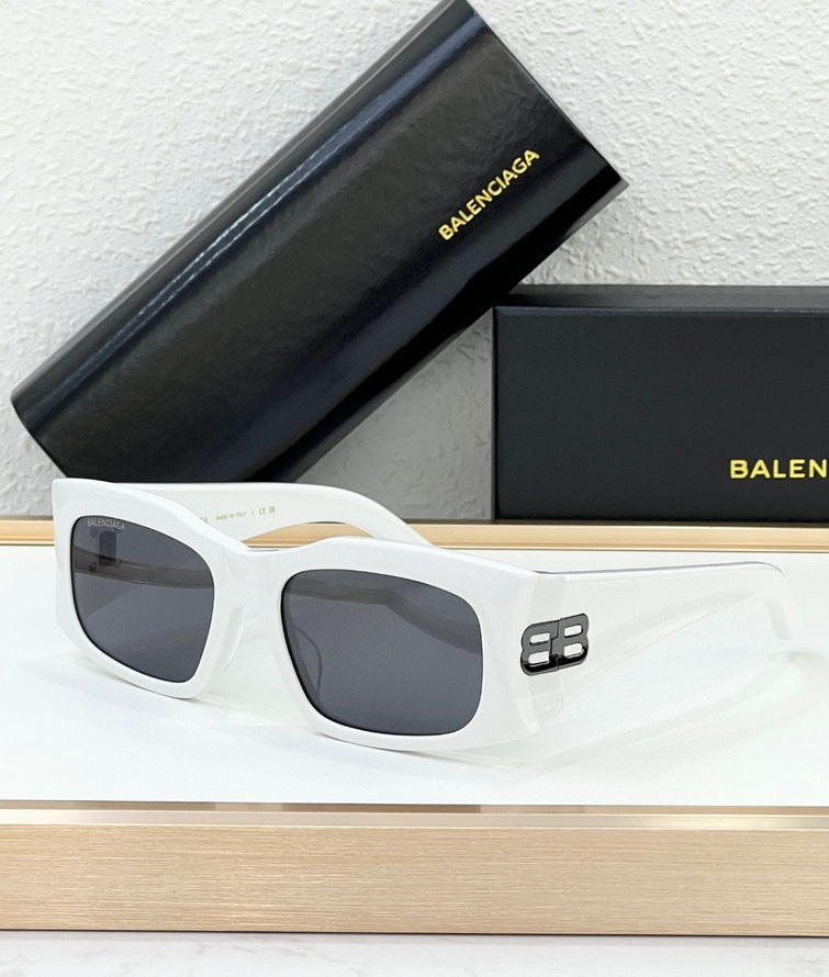 GIVENCHY Sunglasses(AAAA)-255