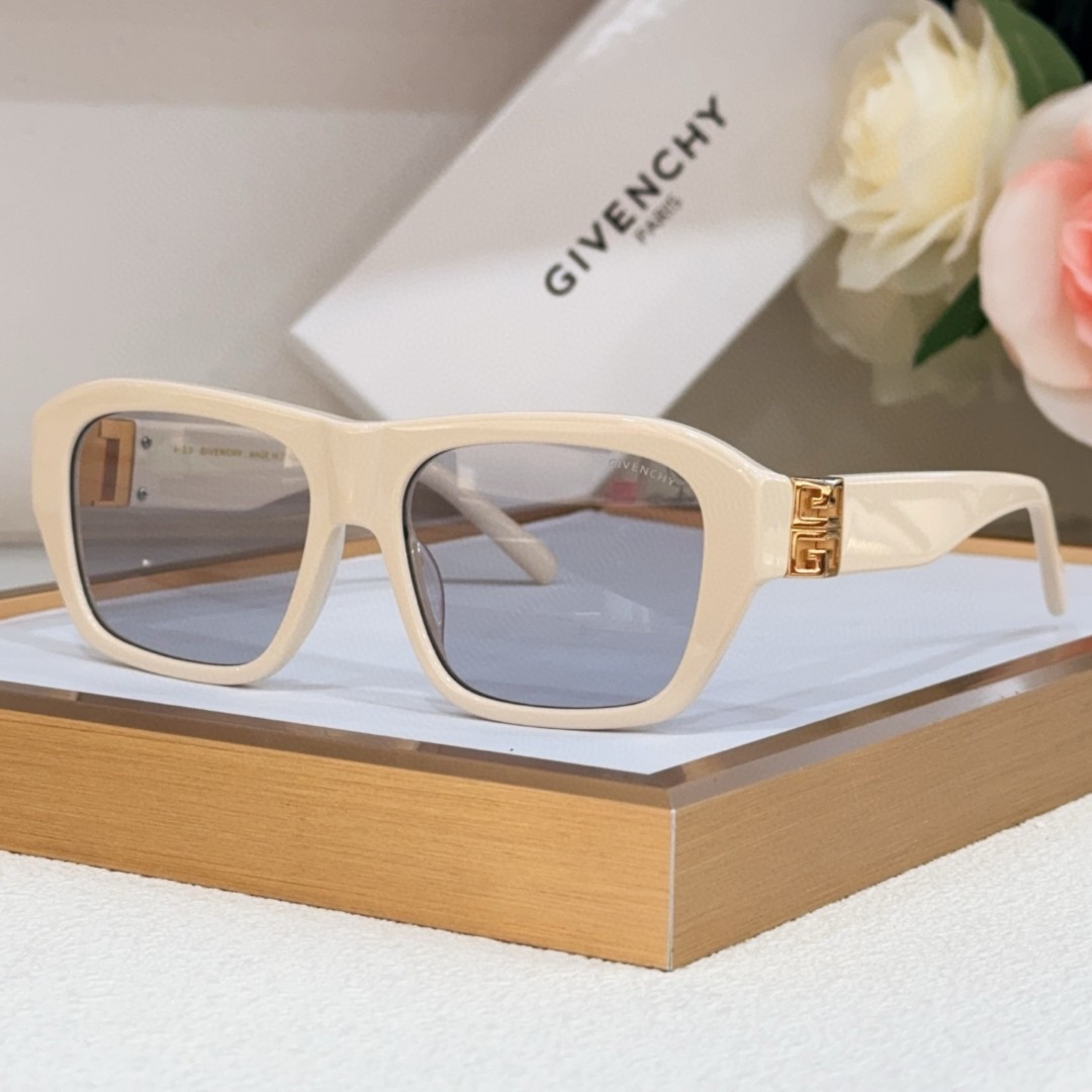 GIVENCHY Sunglasses(AAAA)-247