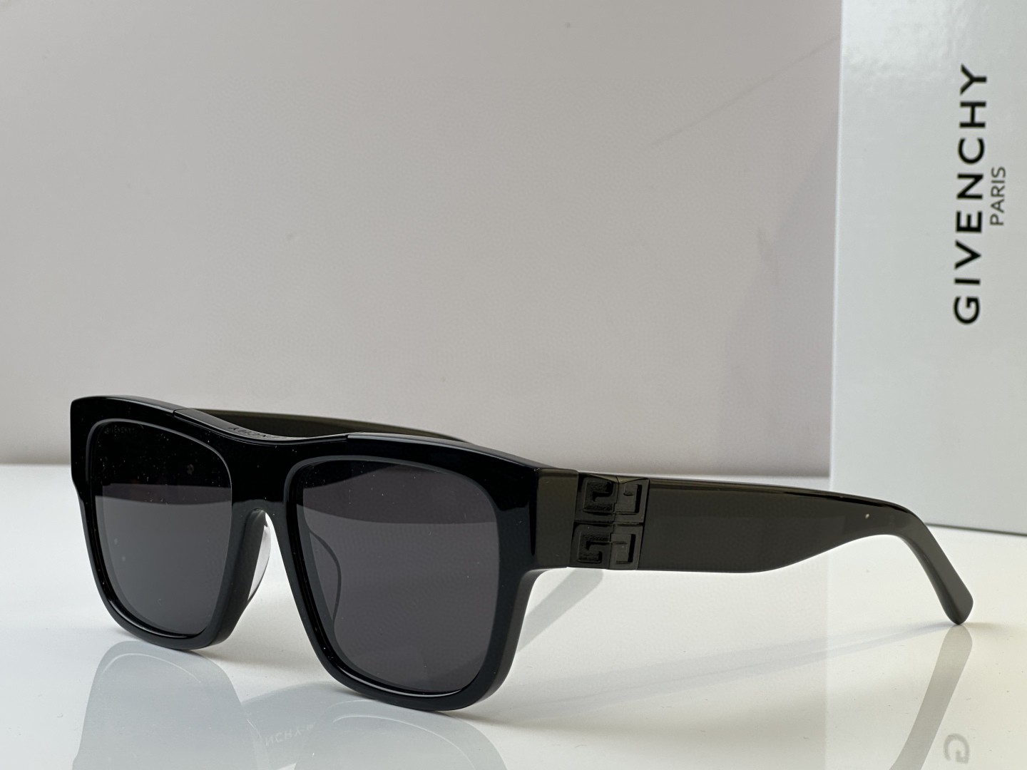 GIVENCHY Sunglasses(AAAA)-236