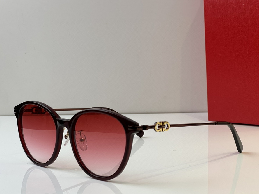 FERRAGAMO Sunglasses(AAAA)-320
