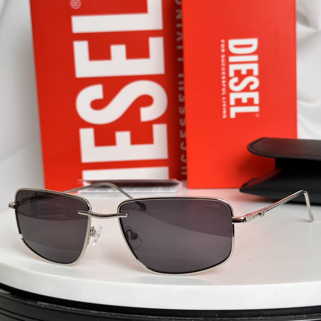 DIESEL Sunglasses(AAAA)-021