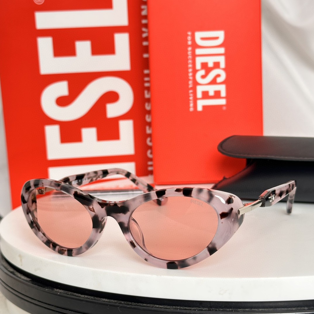 DIESEL Sunglasses(AAAA)-016