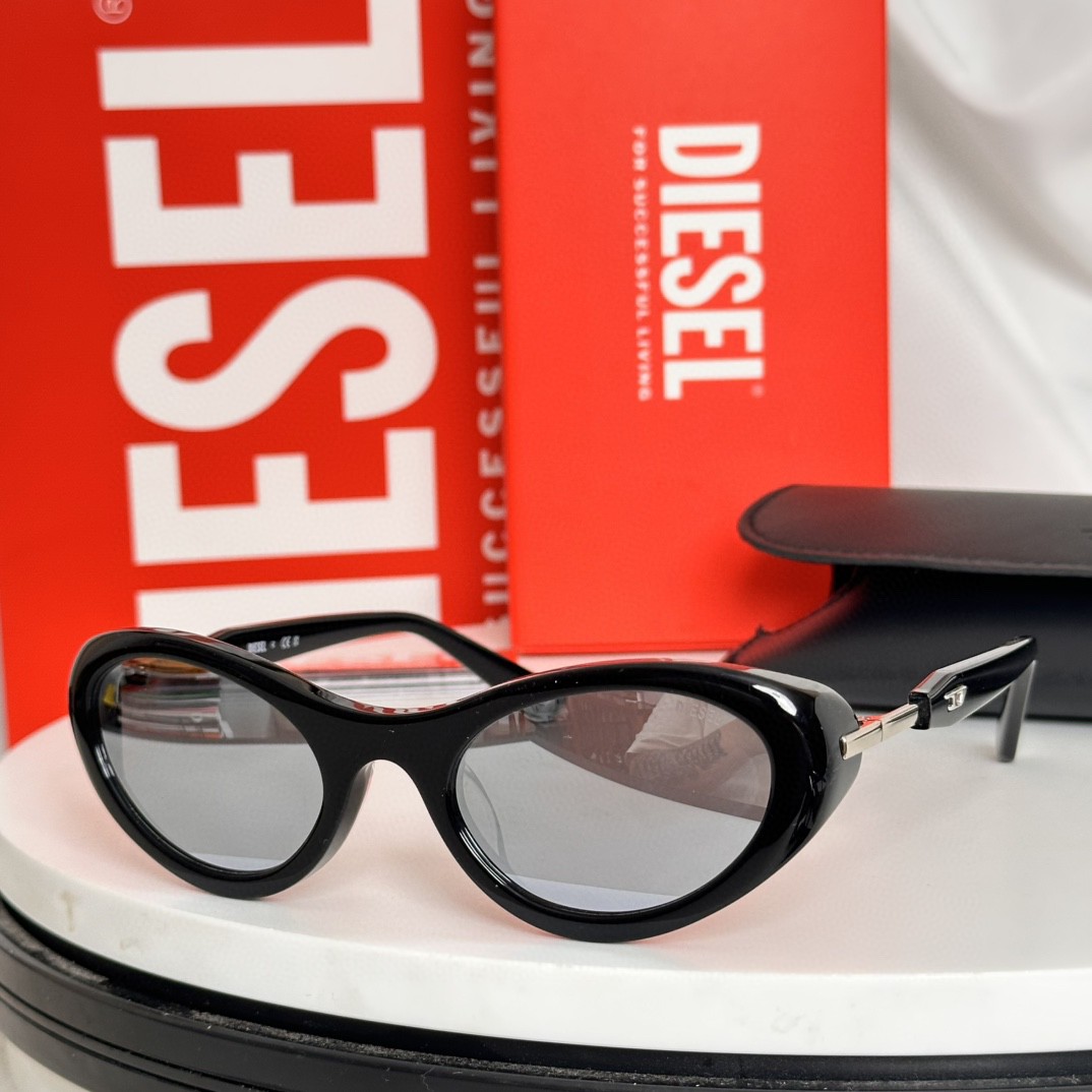 DIESEL Sunglasses(AAAA)-015