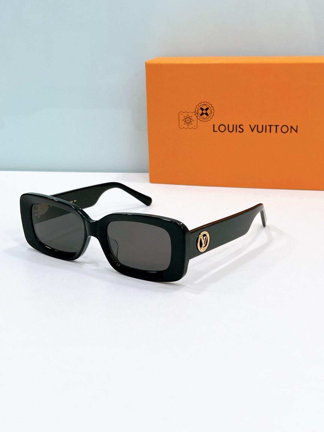 LV Sunglasses(AAAA)-3318