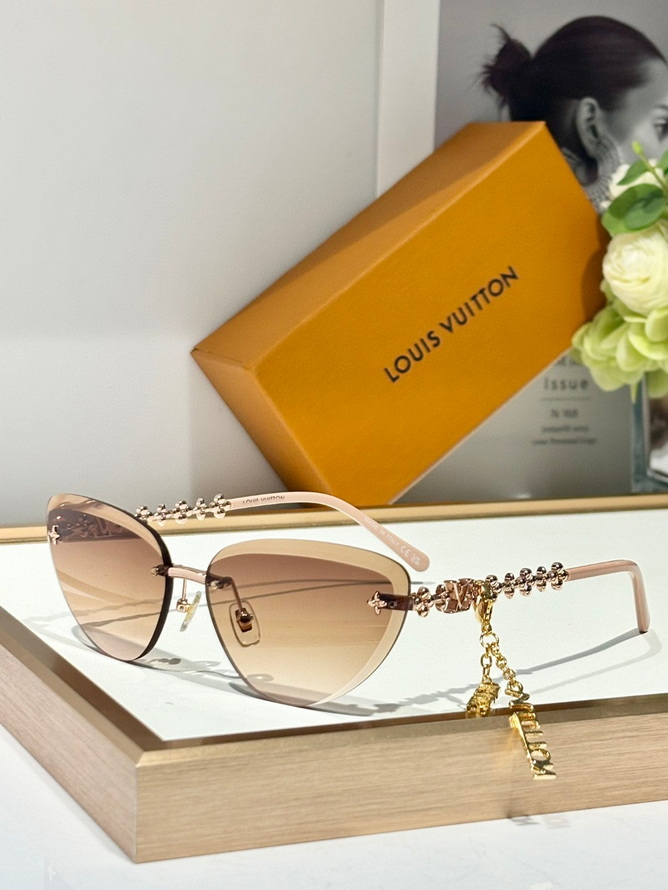LV Sunglasses(AAAA)-3240
