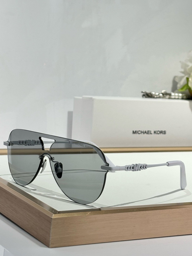 Michael Kors Sunglasses(AAAA)-037