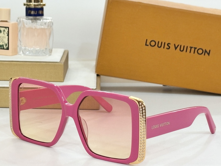 LV Sunglasses(AAAA)-3219
