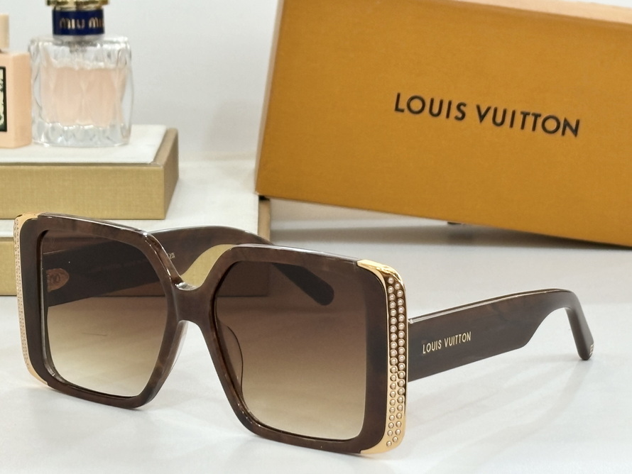 LV Sunglasses(AAAA)-3214