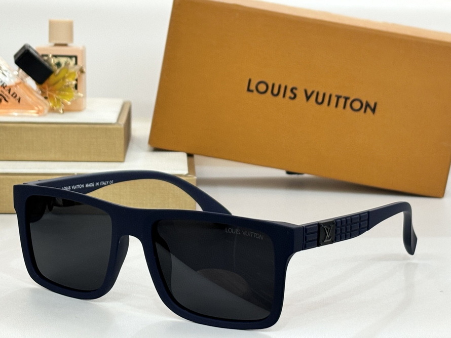 LV Sunglasses(AAAA)-3206