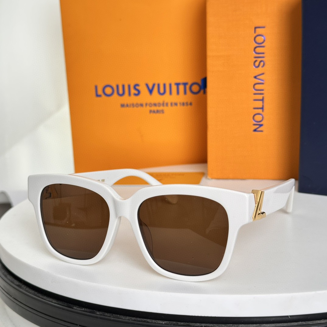 LV Sunglasses(AAAA)-3121